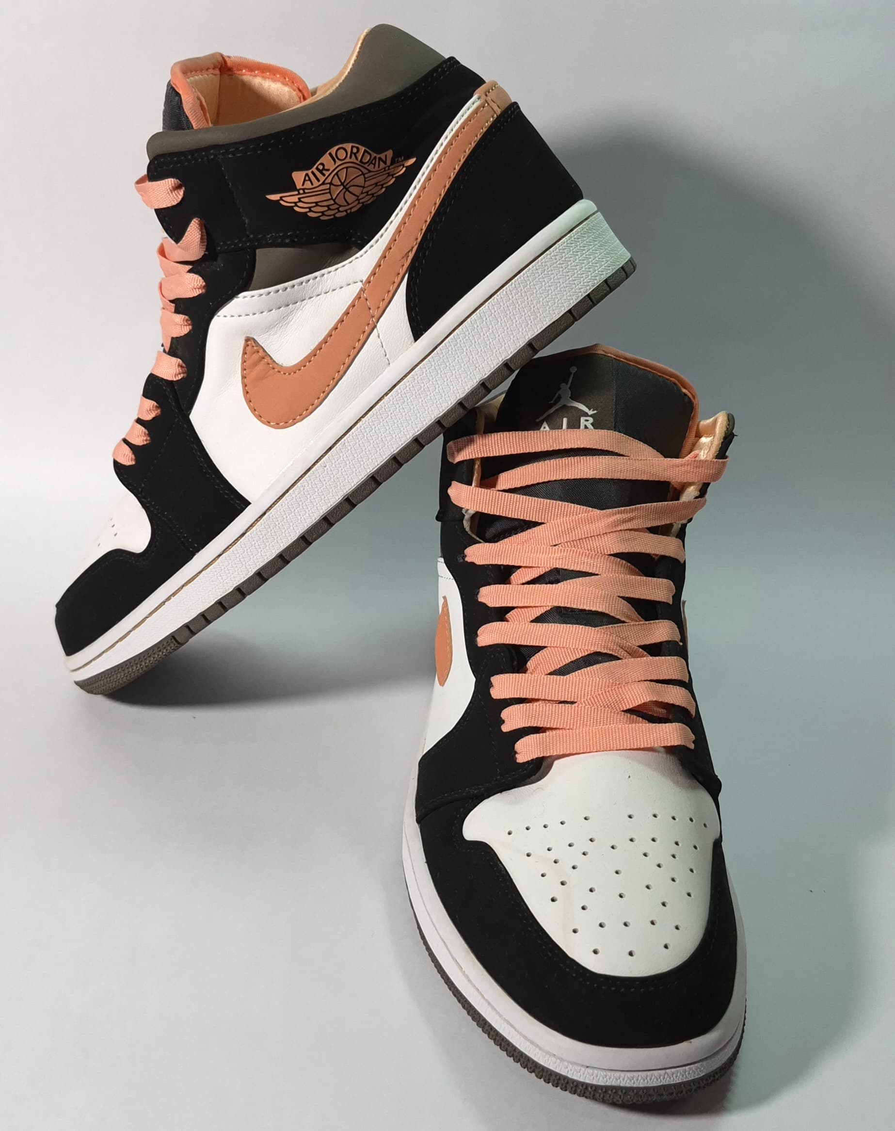 Air Jordan Mid SE "Peach Mocha"